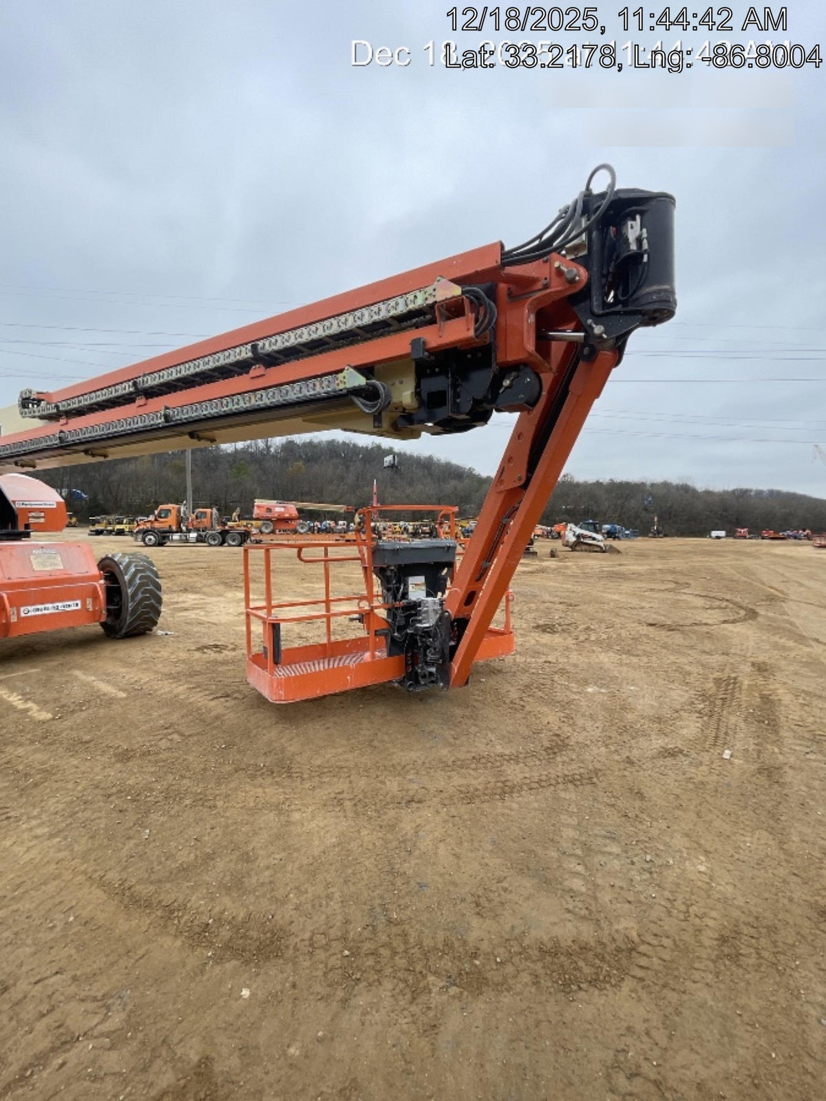 2022 JLG 1350SJP