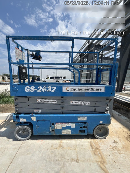 2019 Genie GS-2632 Folding rails with half height swing gate