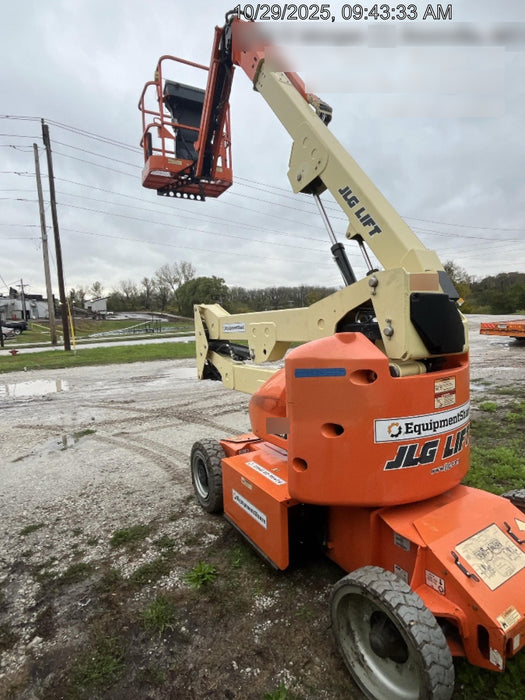 2020 JLG E400AJPN