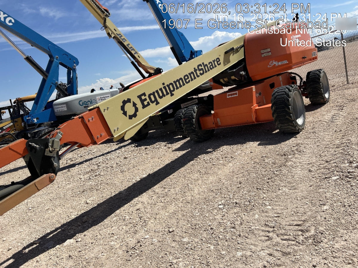 2022 JLG 660SJ