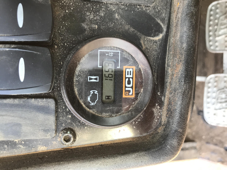 2020 JCB 510-56 Cab/Heat/Air, 74 HP, Solid Tires, STD Worklight, Beacon, Aux Hydraulics, Lifting Eye, Back up Alarm w/66" Carriage/60" Forks