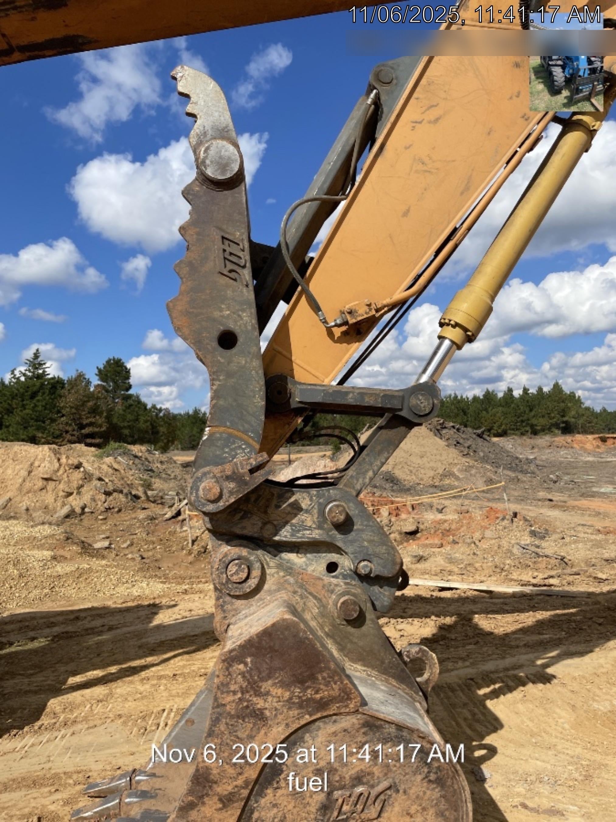 2021 CASE CX210D