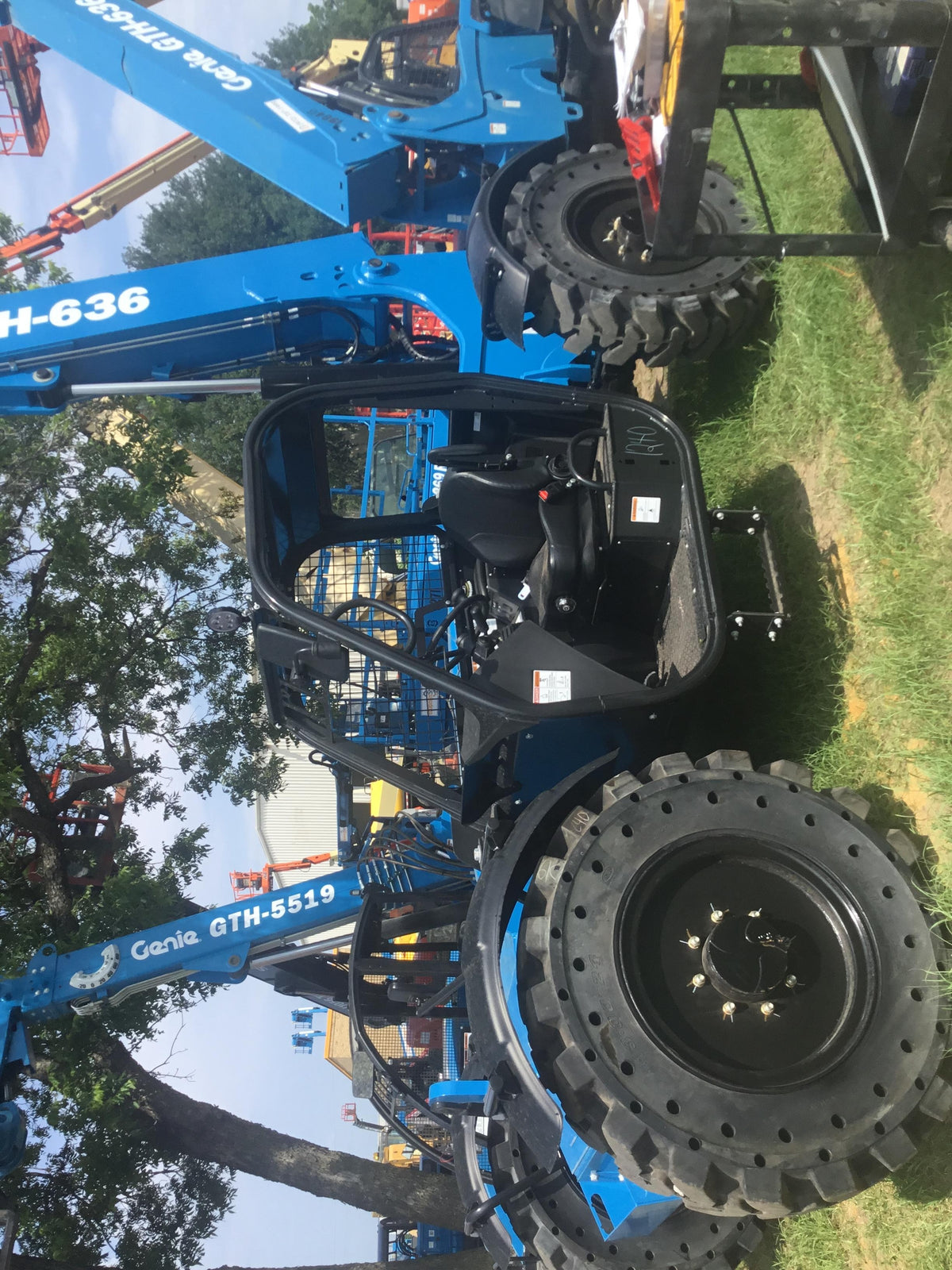 2017 GENIE GTH-636