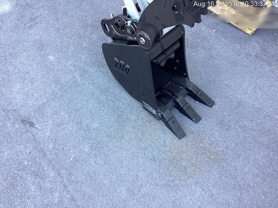 2023 TAG MANUFACTURING 12" HD Ditch QCB26 Bucket