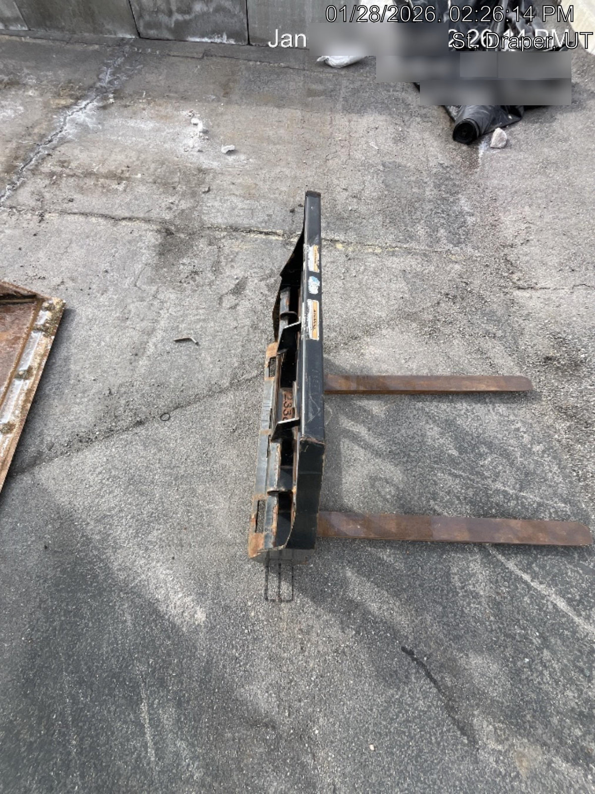 2018 ARROW MATERIAL HANDLING 48" Pallet Forks - Arrow