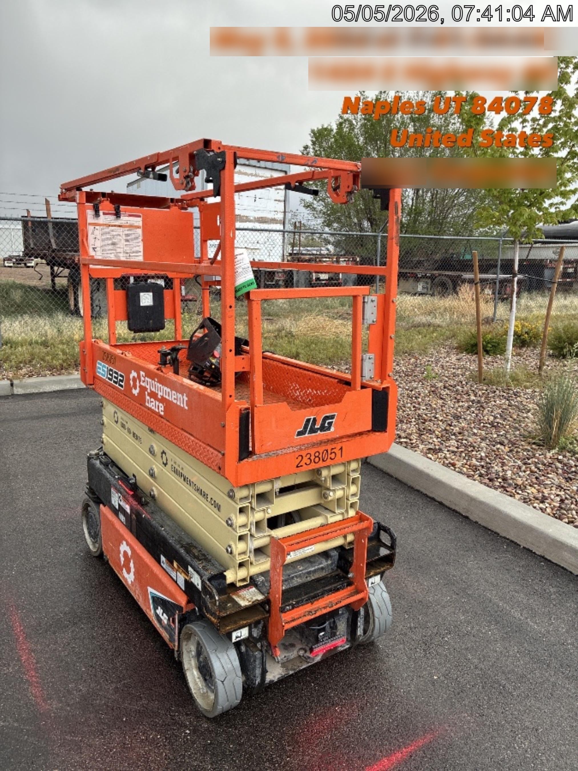 2022 JLG ES1932