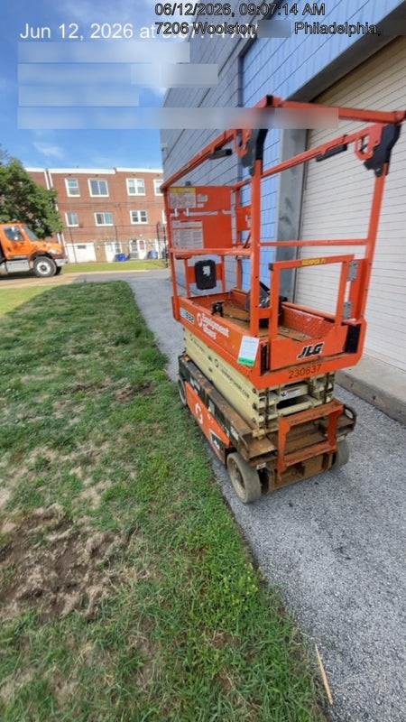 2022 JLG ES1932