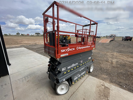 2026 SKYJACK SJ3232E