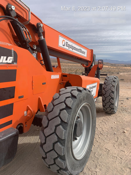 2021 JLG 6036