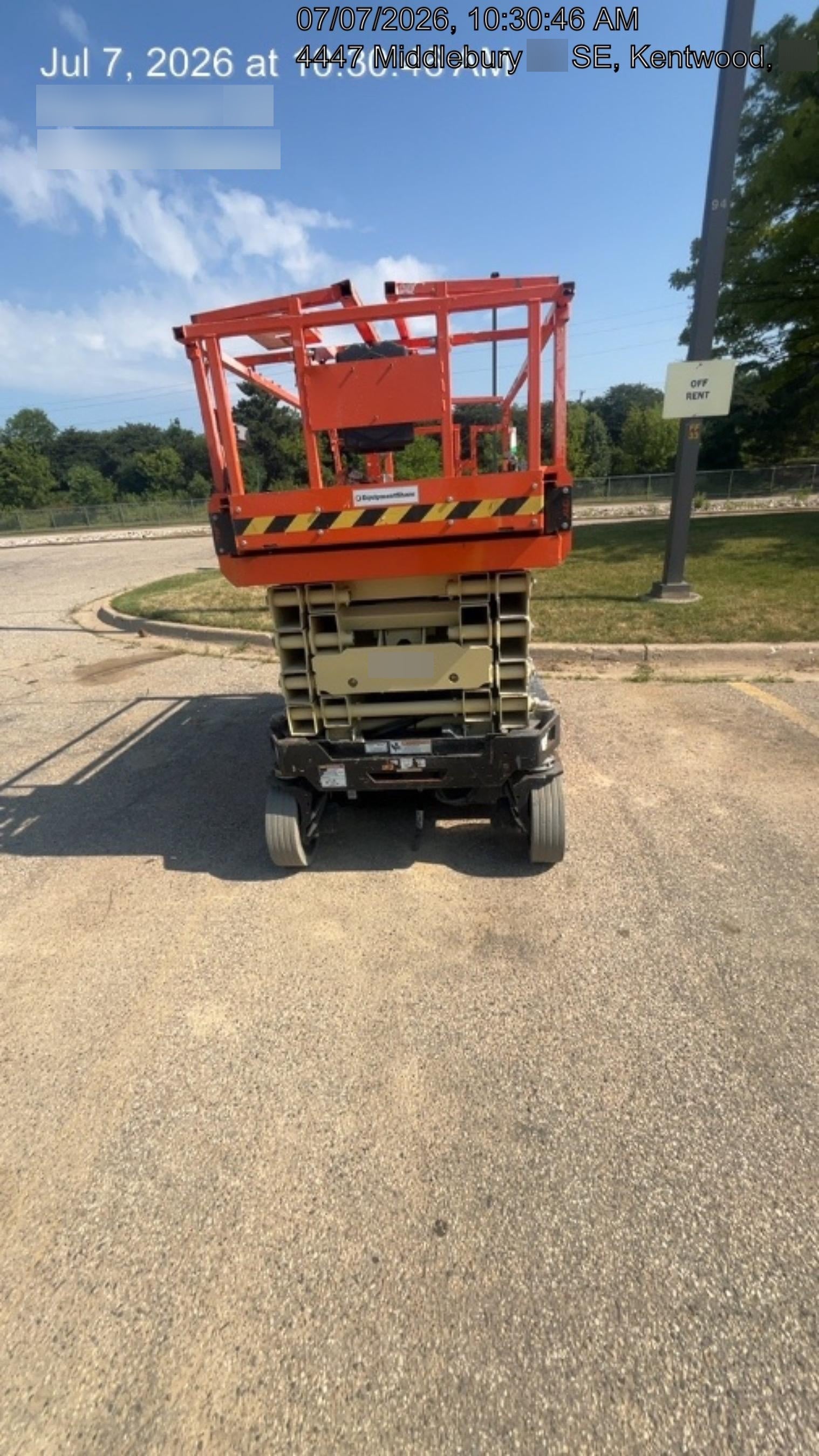 2021 JLG R3246