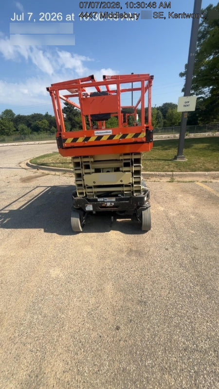 2021 JLG R3246