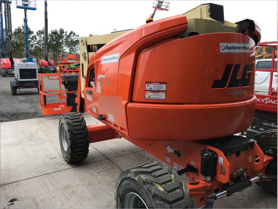 2019 JLG 450AJ