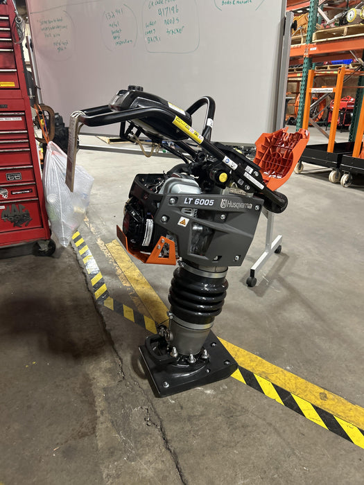 2025 HUSQVARNA LT6005