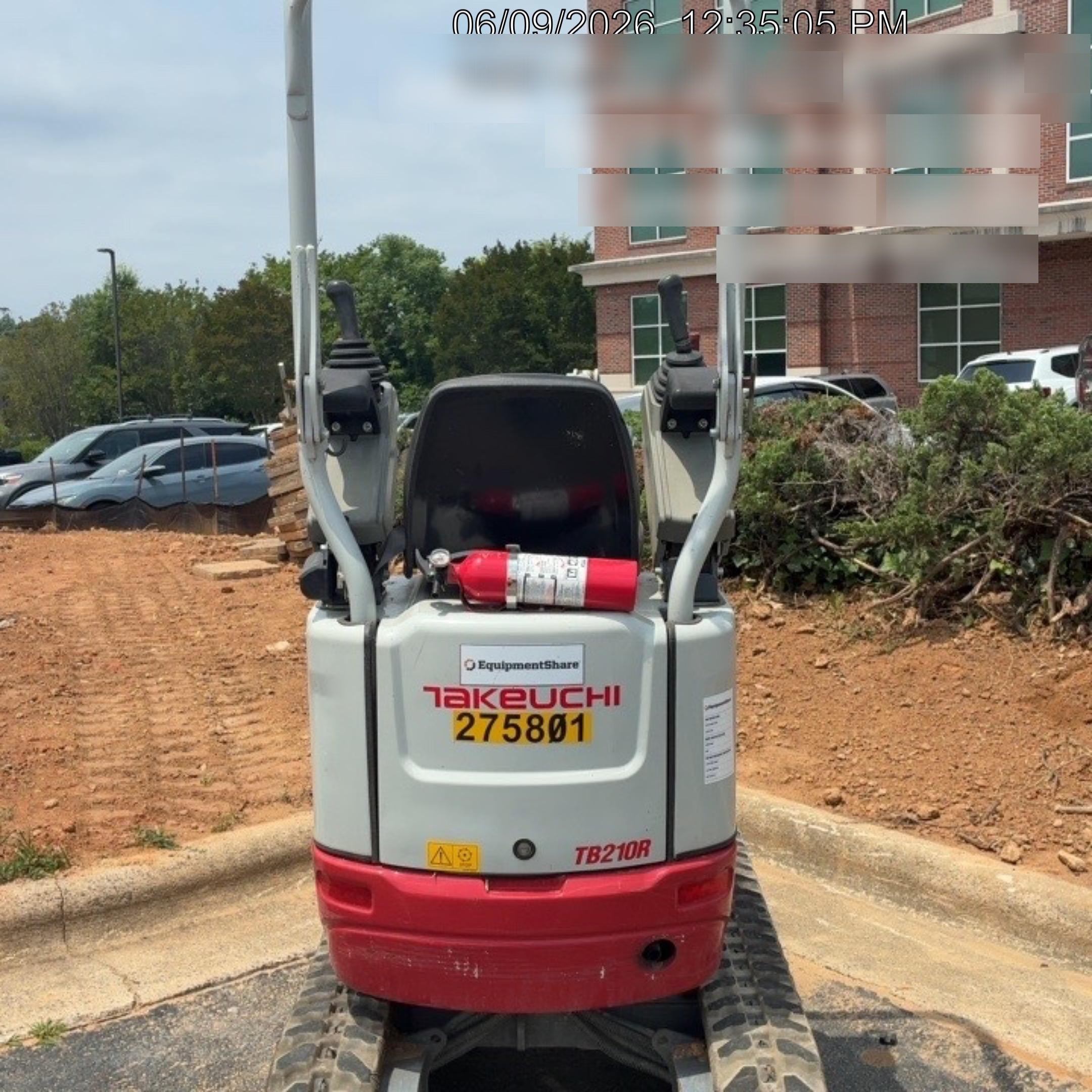 2022 TAKEUCHI TB210R