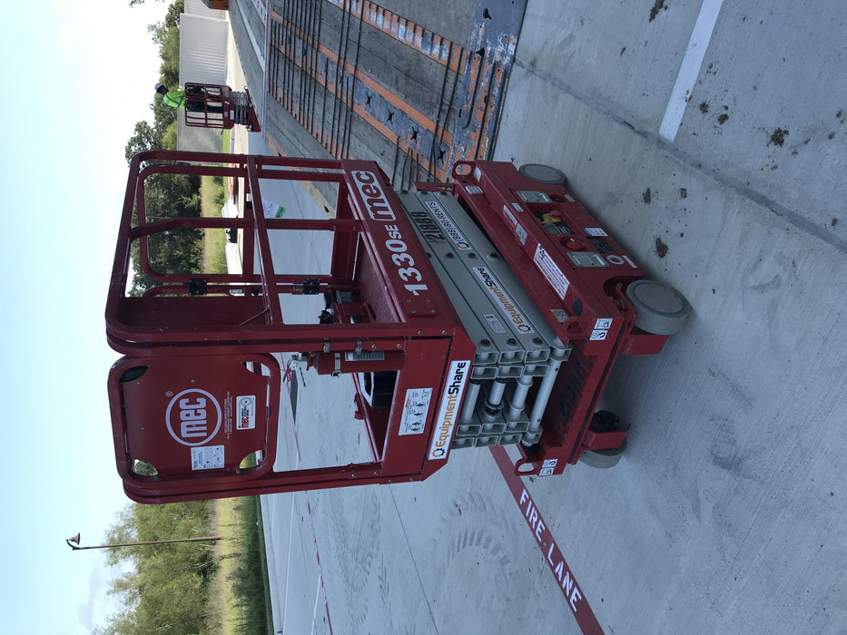 2019 MEC 1330SE MEC 1330SE w/ES Track Hardware, Full Extended 2 Year Warranty