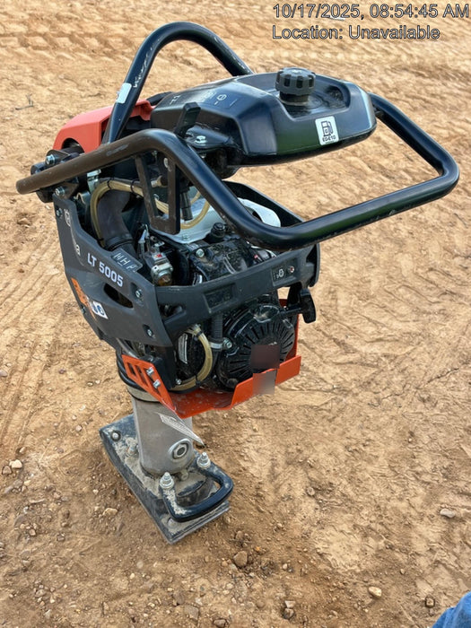 2025 HUSQVARNA LT5005