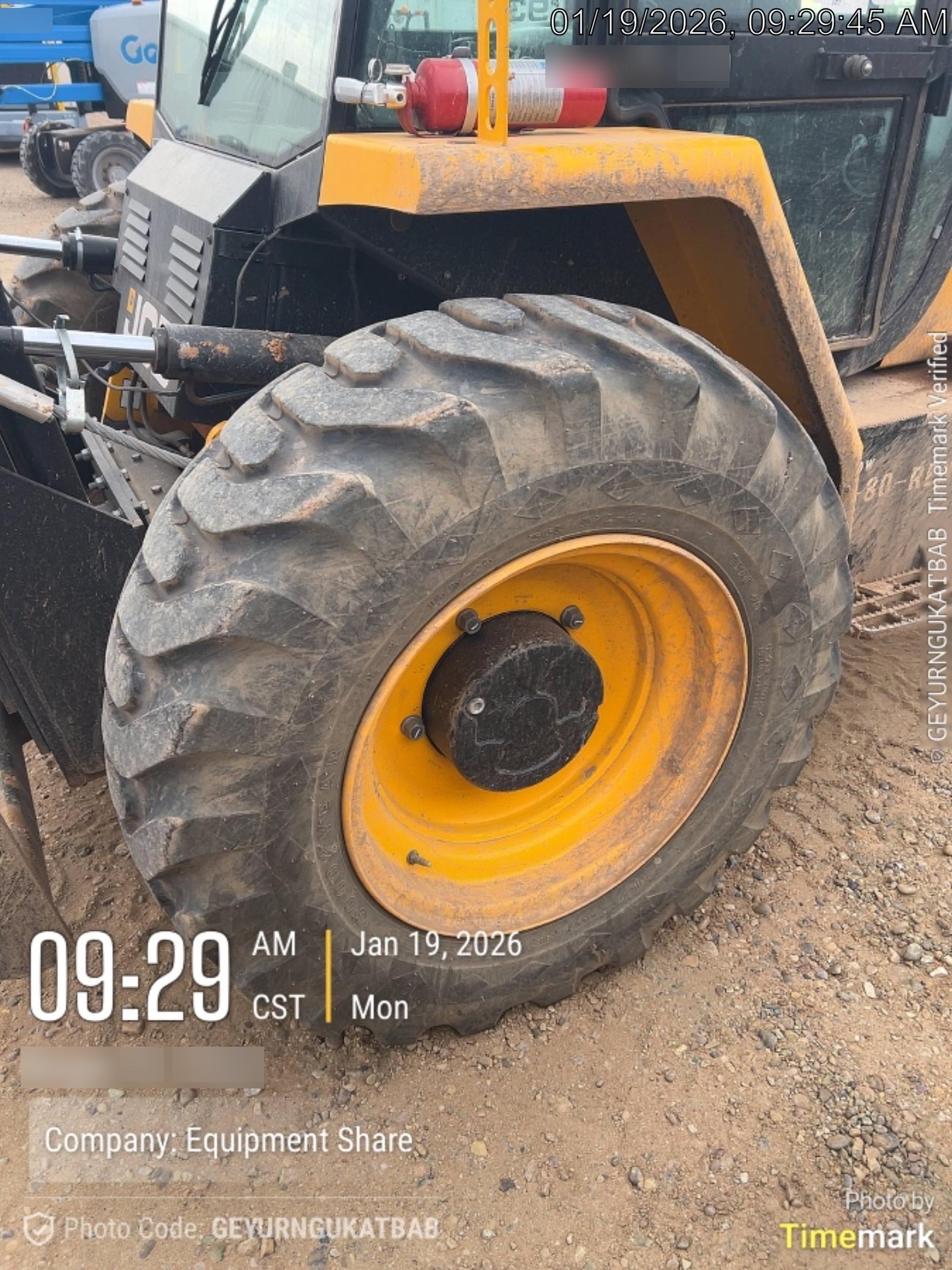 2025 JCB 930-4