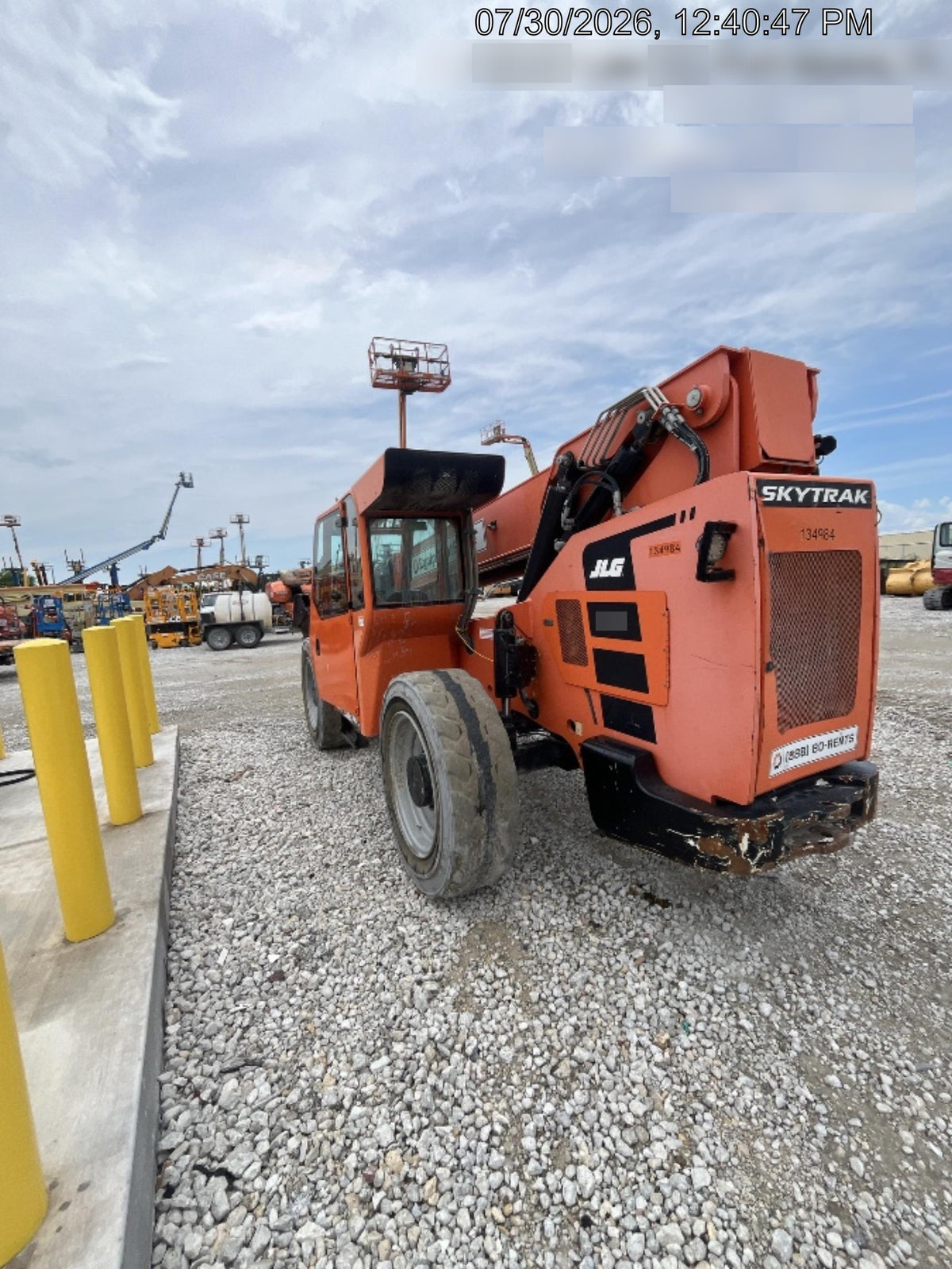 2021 SKYTRAK 10054