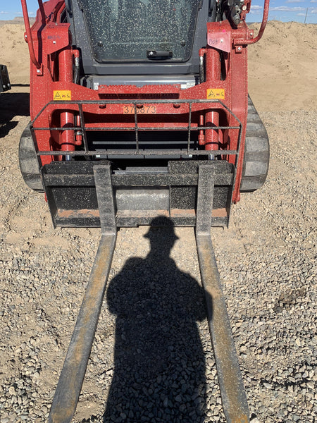 2023 ARROW MATERIAL HANDLING 48" Pallet Forks - Arrow