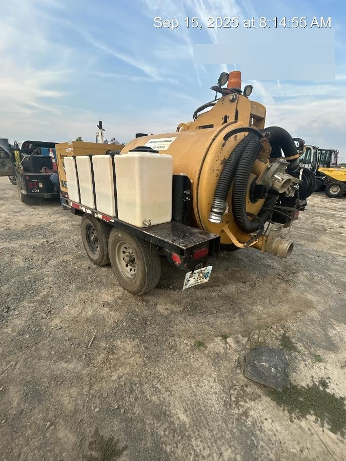 2022 Vac-Tron LP573XDT T4 Koehler Diesel Engine, 500 Gallon Debris Tank, x2 100 Gallon Water Tanks