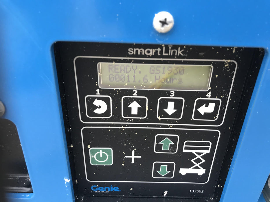 2019 Genie GS-1930 Fixed Rails with Chain Entry