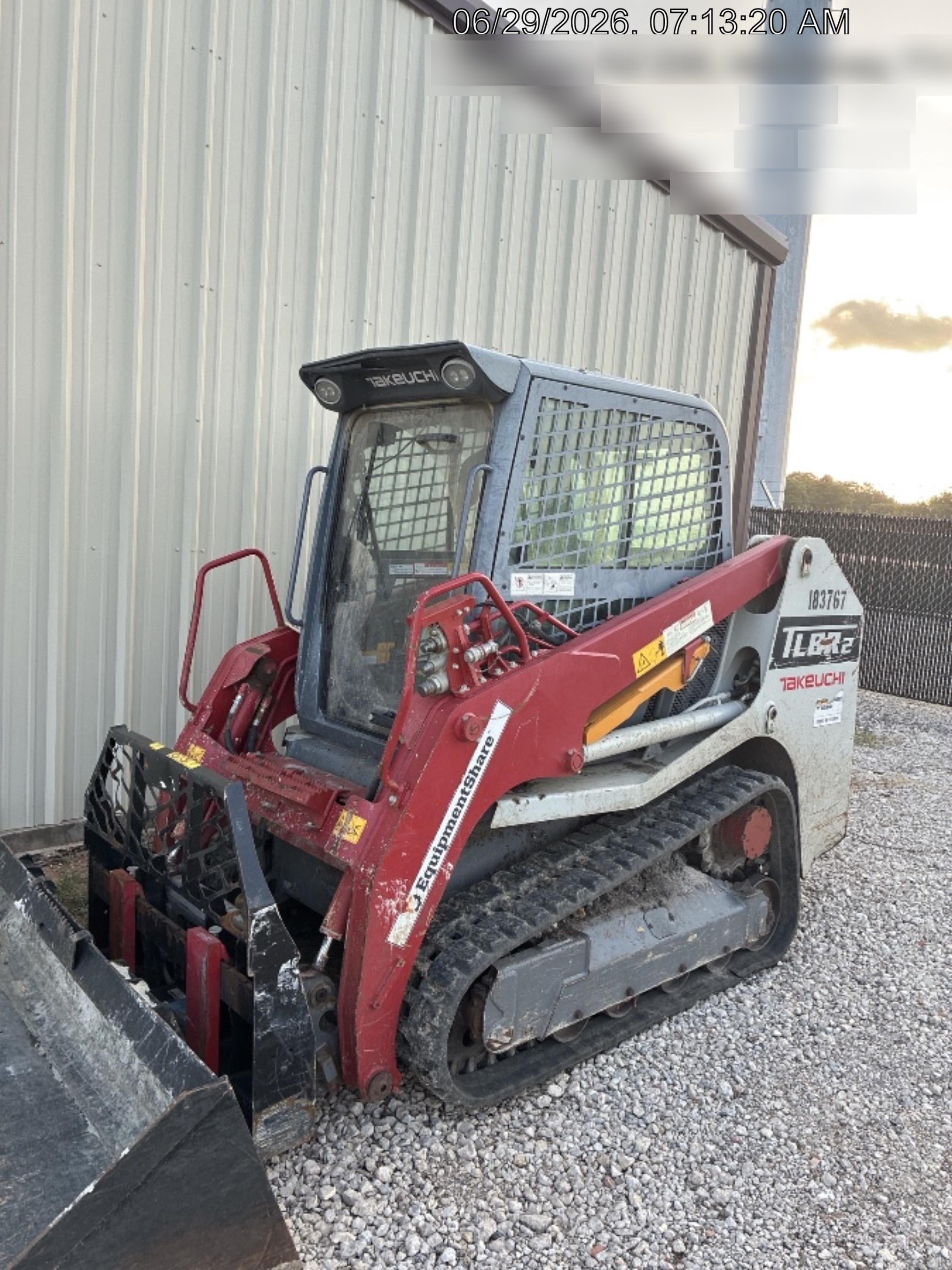 2021 TAKEUCHI TL8R2-CR