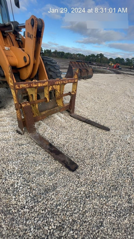 2014 CASCADE 84" Pallet forks - Cascade