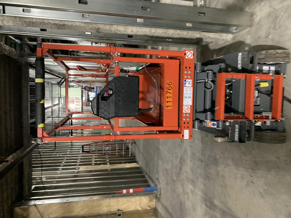 2020 Skyjack SJIII-3219 Solid NM Tires, Half height spring hinged entry gate, Dual Beacons, 800W Inverter