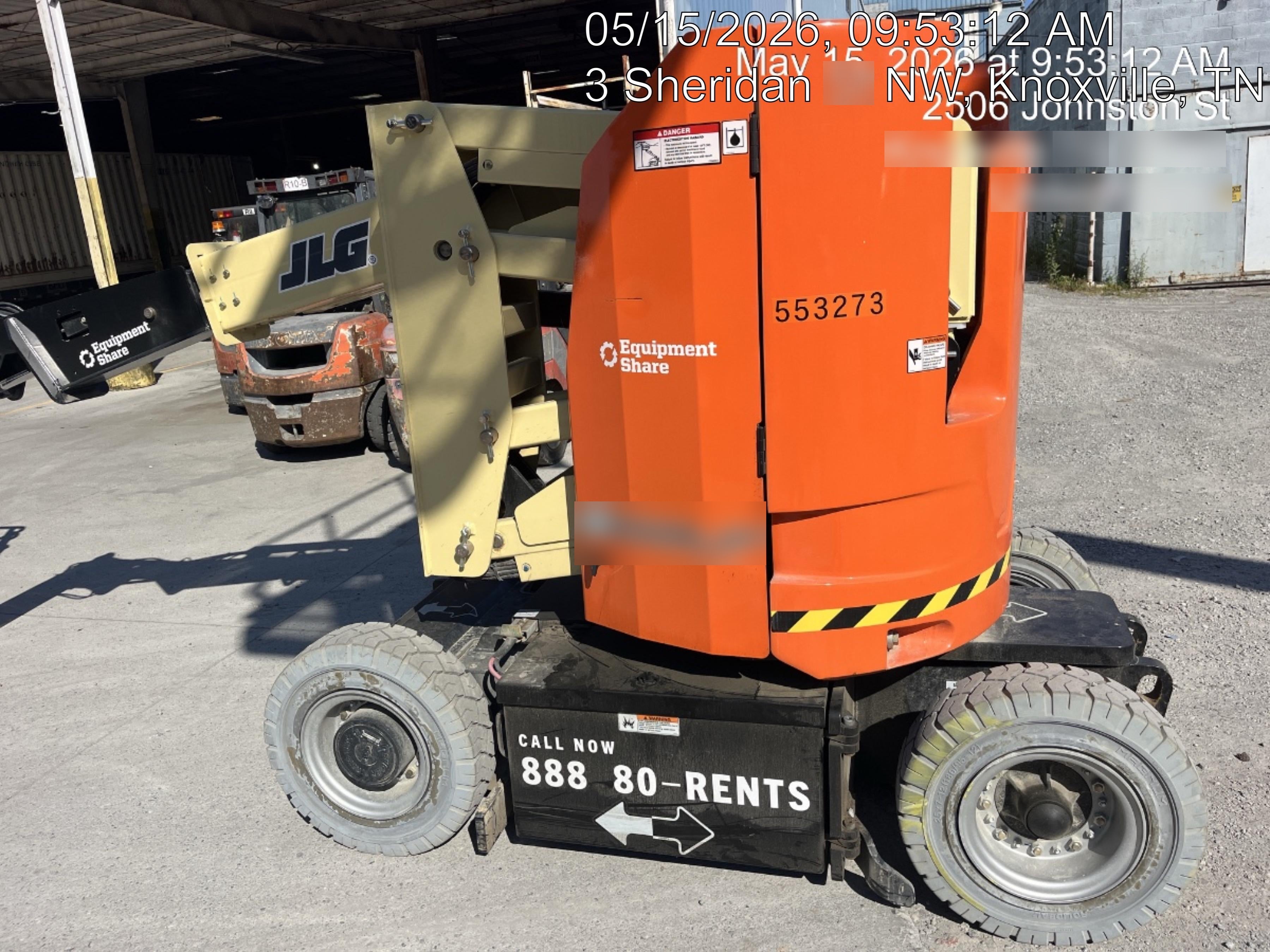 2025 JLG E300AJP