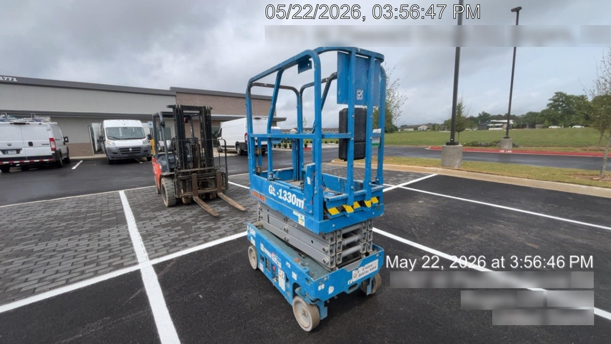 2021 GENIE GS-1330m
