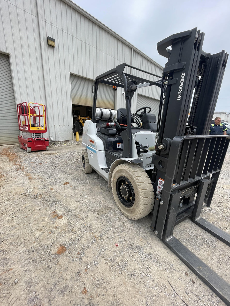 2022 UNICARRIER PF80N