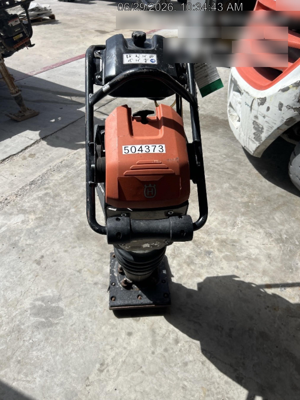 2025 HUSQVARNA LT6005