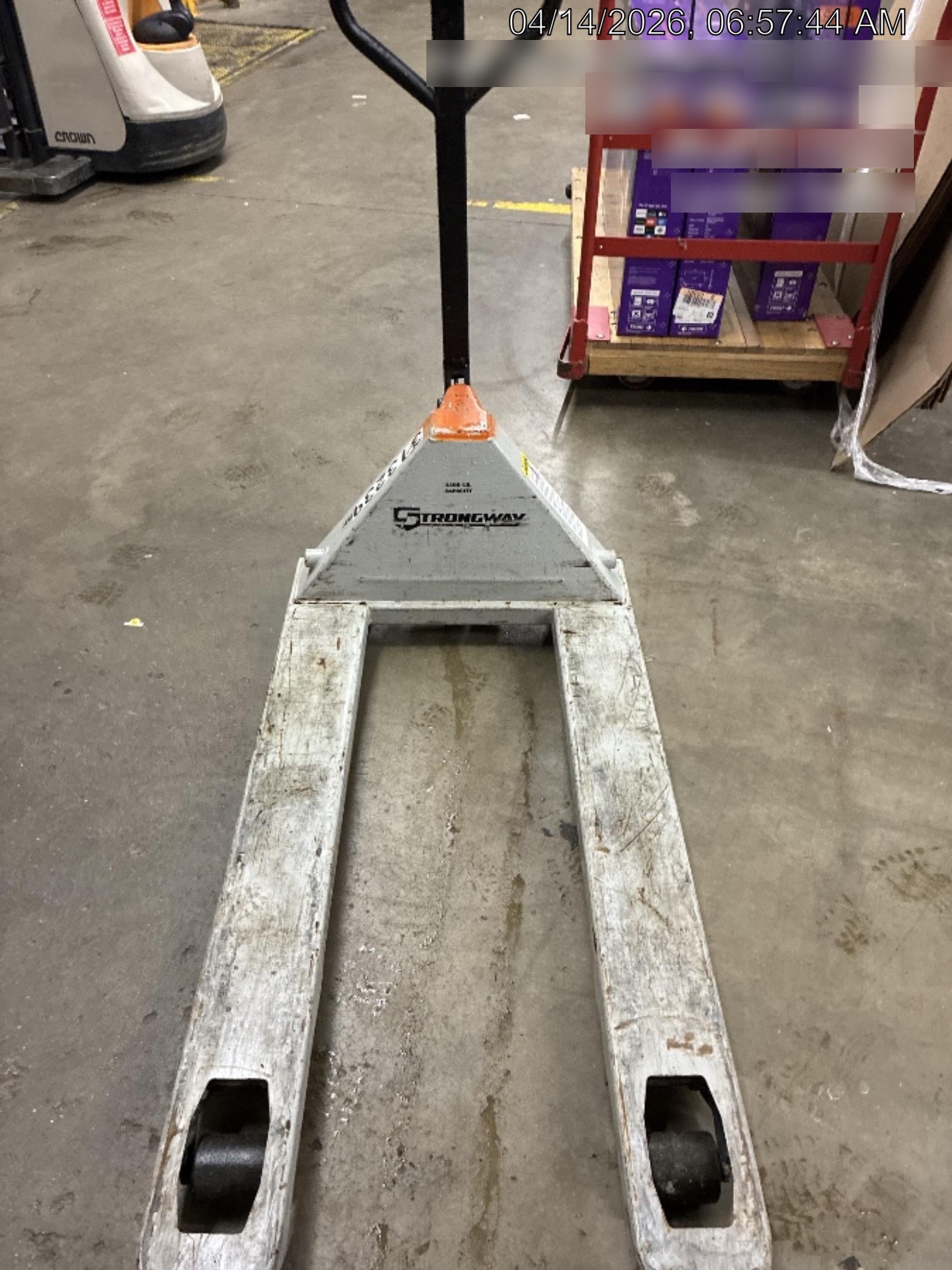 2023 STRONGWAY 4400 lb Pallet Jack