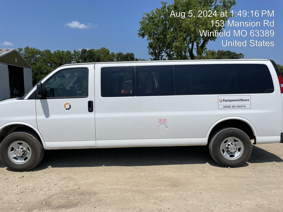 2023 CHEVROLET Express Van - Rental