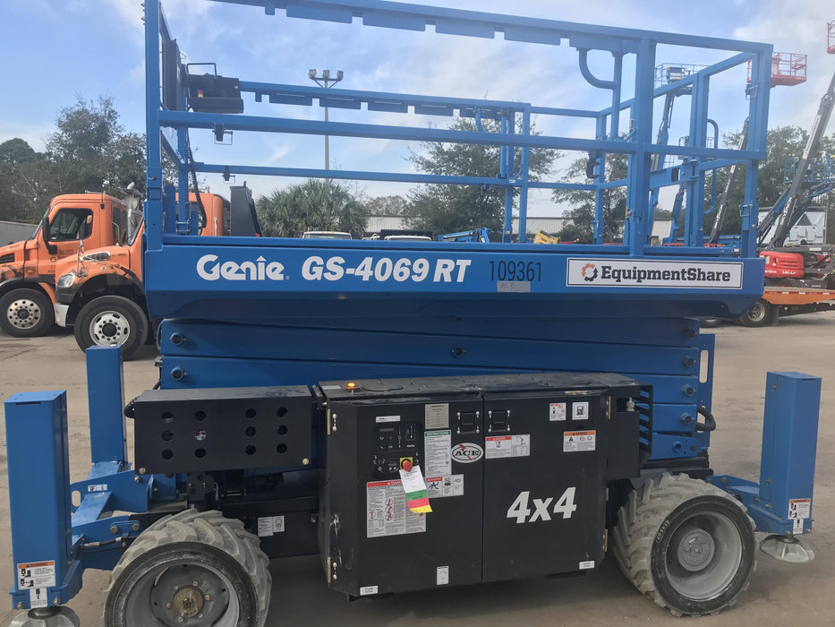 2020 GENIE GS-4069 RT