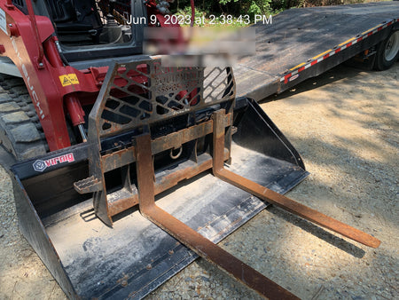 2020 PALADIN 48" Pallet Forks - Paladin