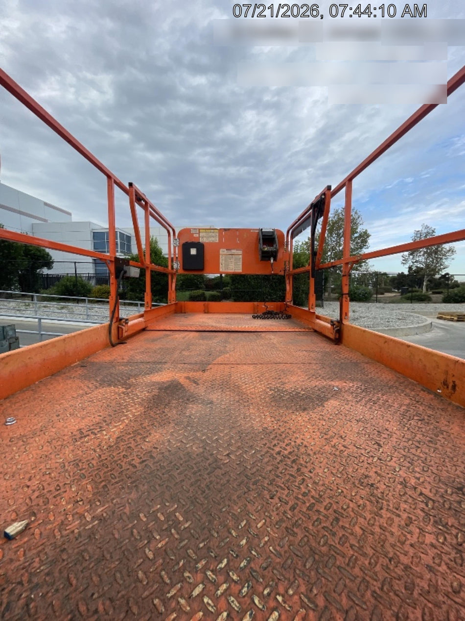 2021 JLG ERT4069