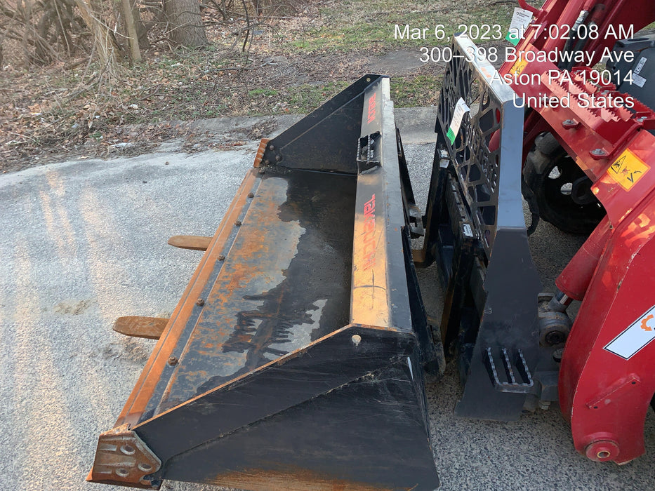 2022 PALADIN 48" Pallet Forks - Paladin