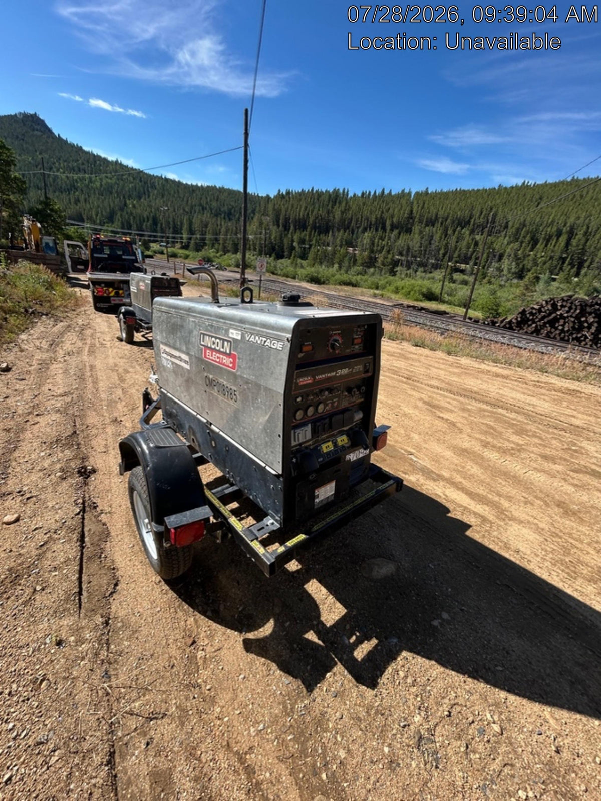 2020 Lincoln Electric Vantage 322 Welder Ready-Pak 3, Two wheel trailer, Fender and Light kit, Cable Rack