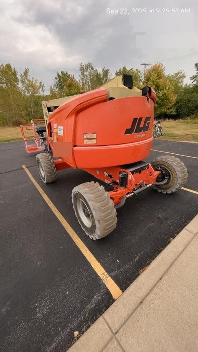2019 JLG 450AJ