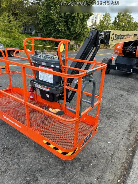 2025 JLG 660SJ