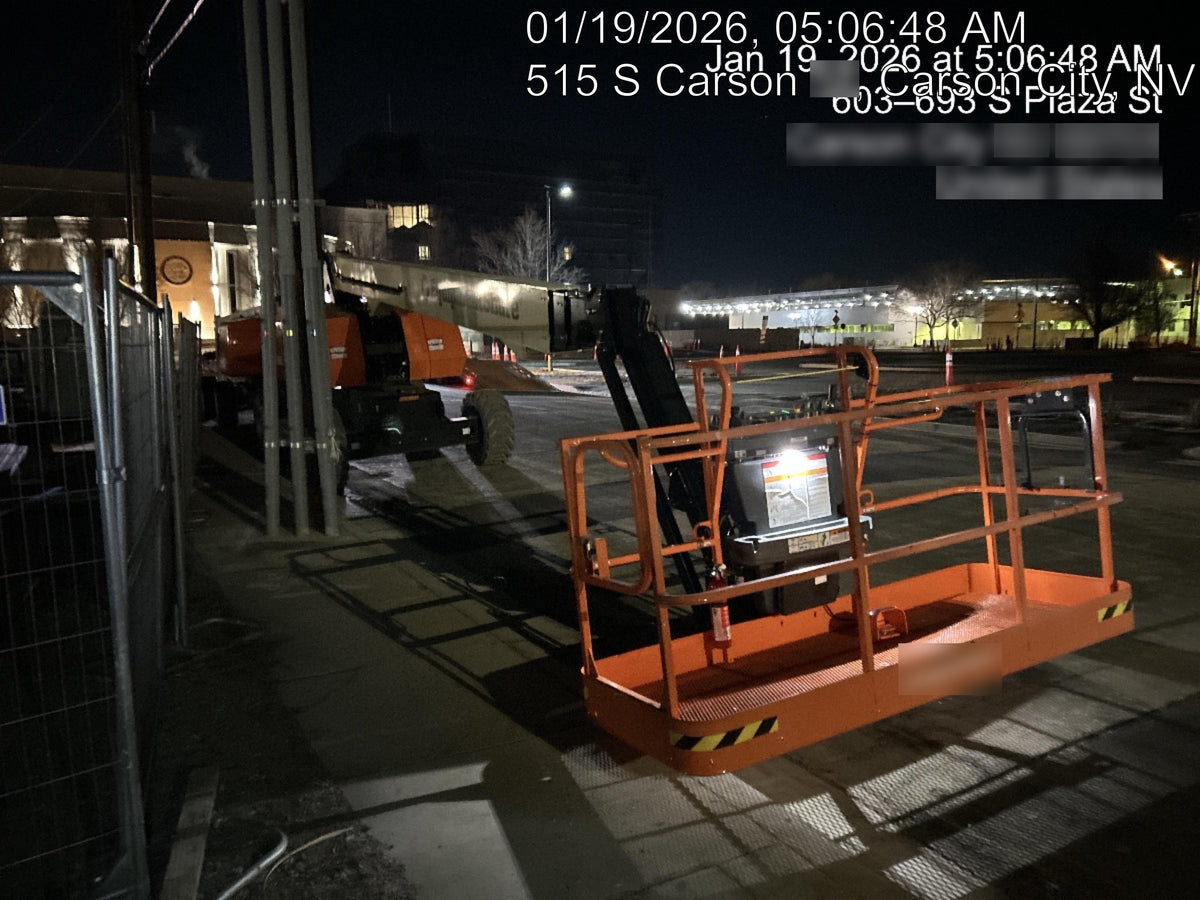 2025 JLG 860SJ