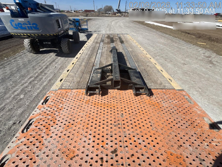 2022 JLG 1001230241