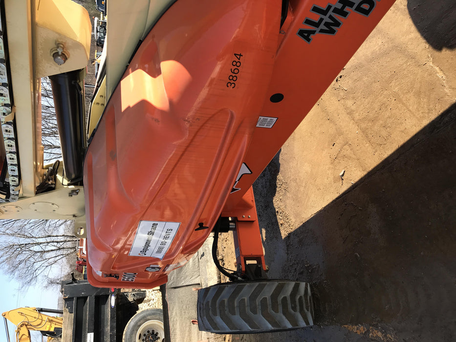 2019 JLG E600JP