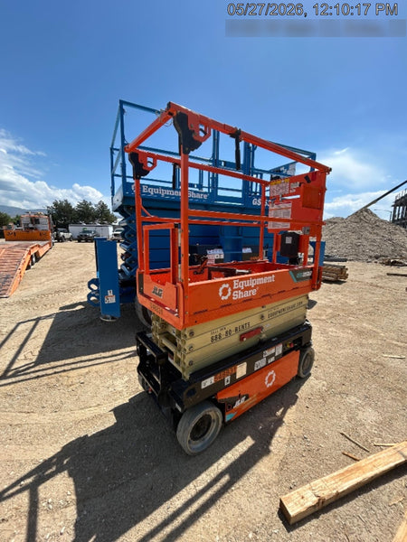 2025 JLG ES1932