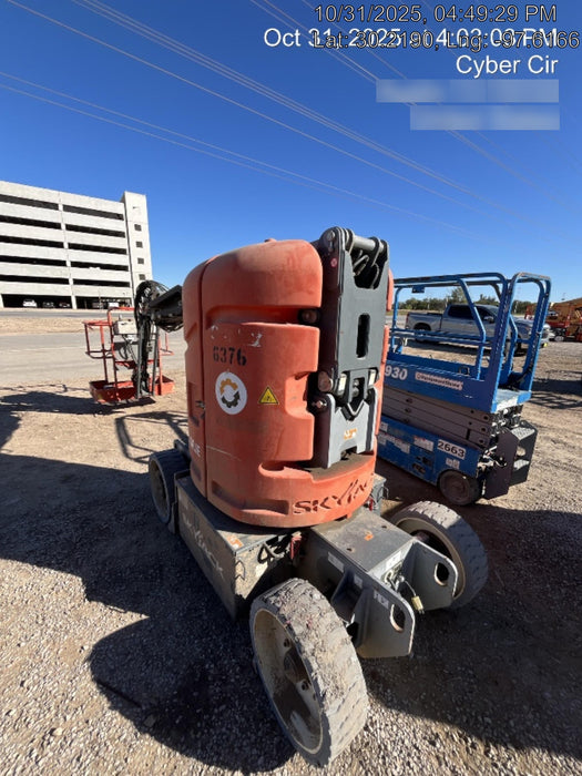 2017 SKYJACK SJ30 AJE