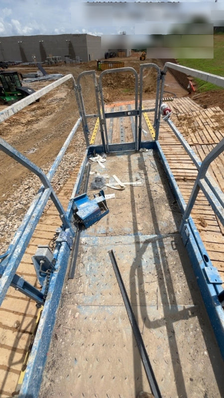 2022 GENIE GS-3246