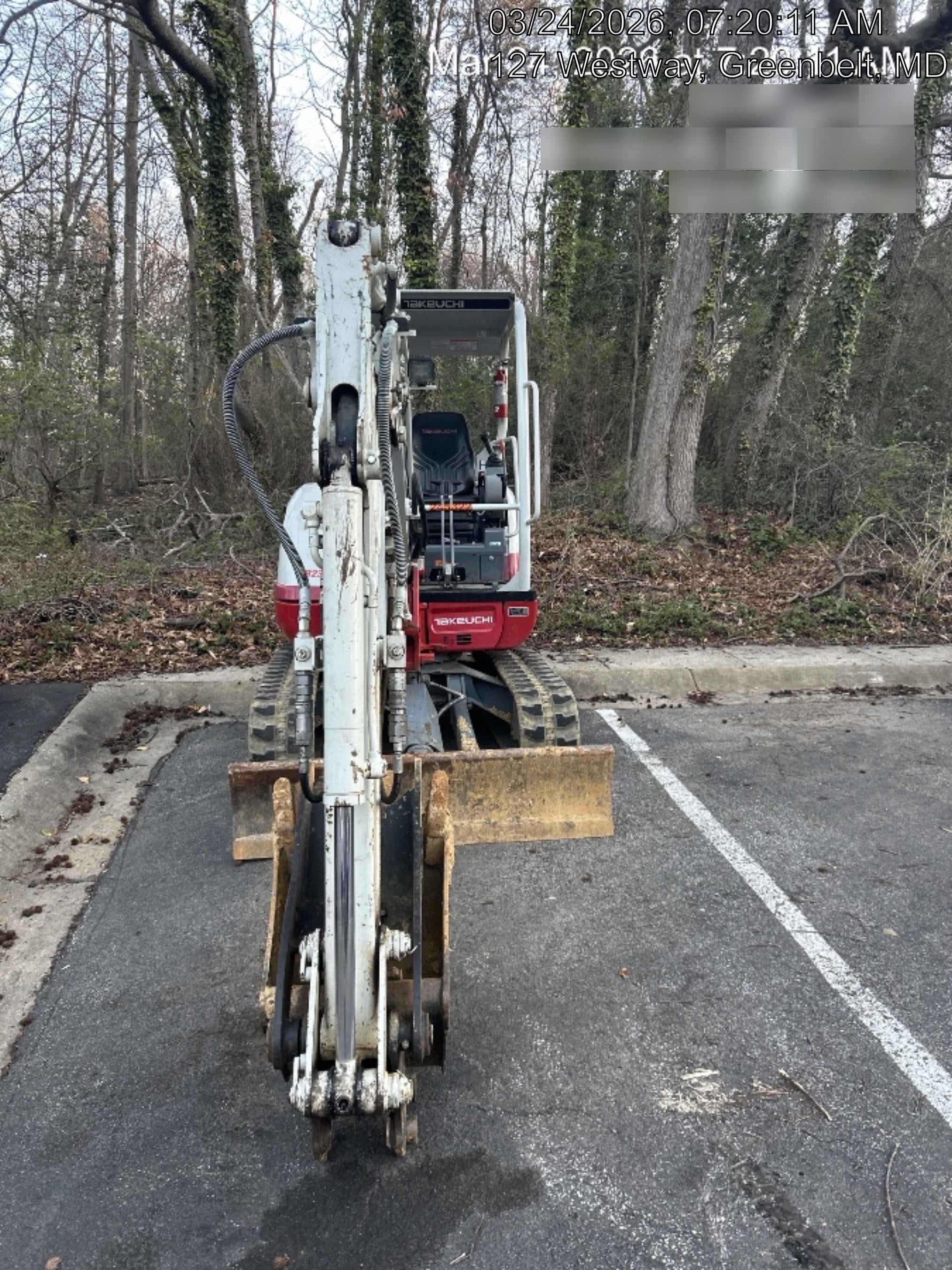 2022 TAKEUCHI TB235-2R
