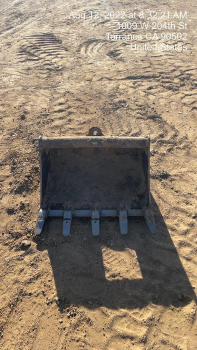 2021 DOOSAN 30" Bucket - Doosan