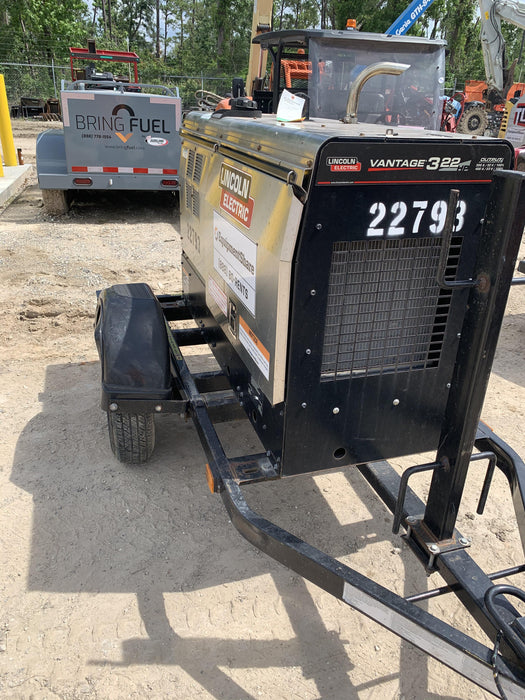 2019 Lincoln Electric Vantage 322 Lincoln Vantage 322 Welder w/Trailer, Light Kit, Cable Rack